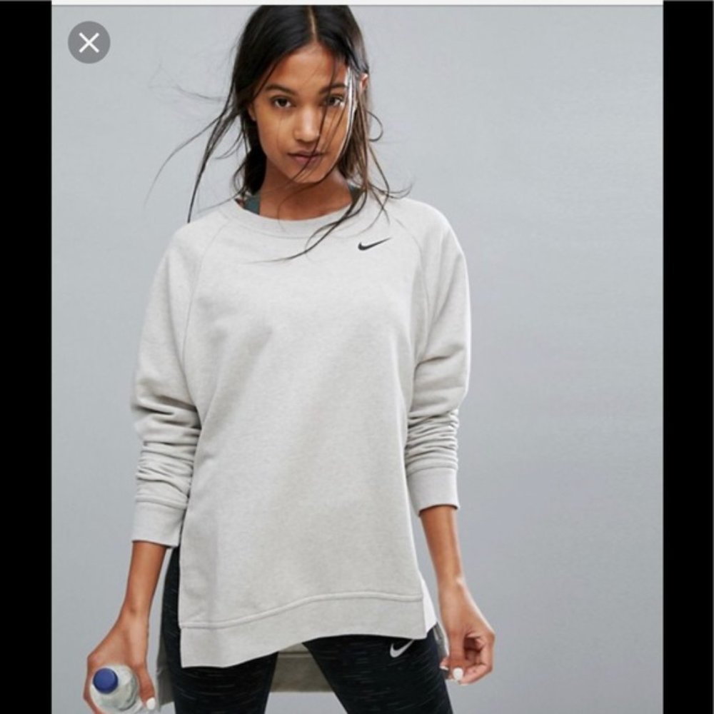 NIKE Versa Long Sleeve Grey Training Sweatshirt/Top | SZ Medium